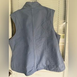 Womens Carhartt vest